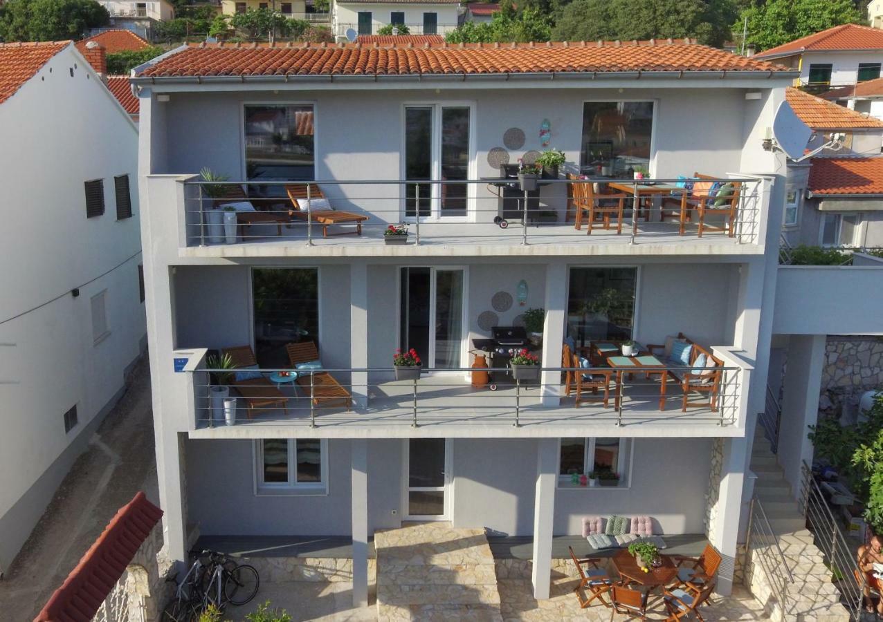 Anemos Apartman Apartment Tisno Bagian luar foto